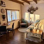 Hobu House - A Cozy, Private By The Forest Near Holiday home