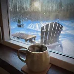Hobu House - A Cozy, Private By The Forest Near Holiday home *