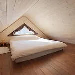 Hobu House - A Cozy, Private By The Forest Near
