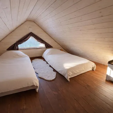 Hobu House - A Cozy, Private With A Hot Tub By The Forest Near Holiday home