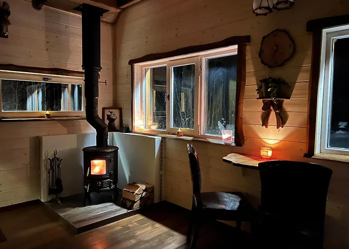 Hobu House - A Cozy, Private By The Forest Near بيت للعطل