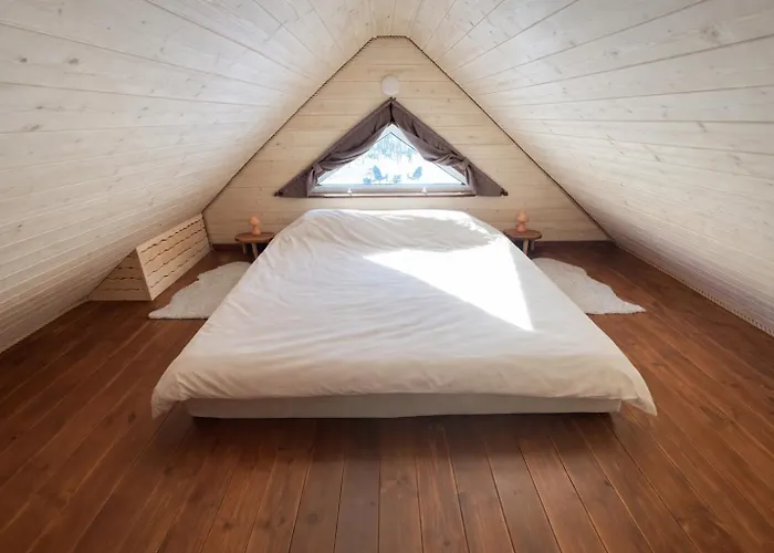 بيت للعطل Hobu House - A Cozy, Private By The Forest Near هابسالو