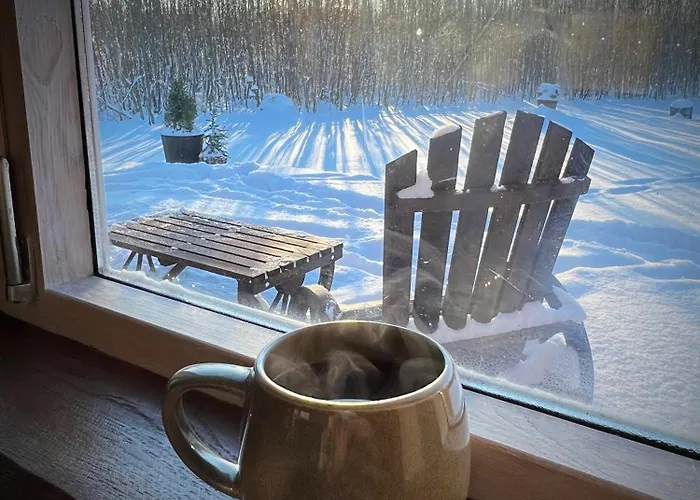 Hobu House - A Cozy, Private By The Forest Near بيت للعطل *